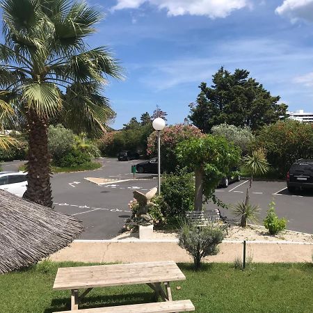 Brit Hotel Confort Helios Agde Εξωτερικό φωτογραφία
