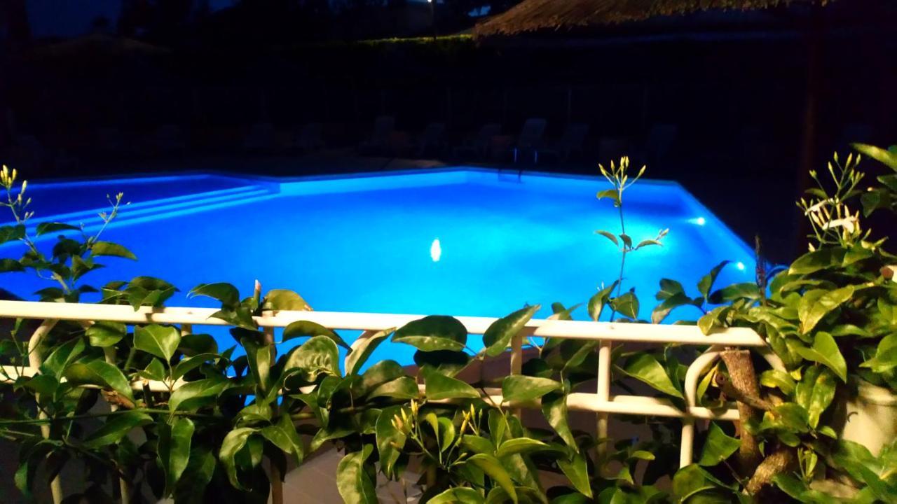 Brit Hotel Confort Helios Agde Εξωτερικό φωτογραφία