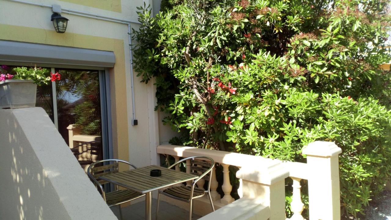 Brit Hotel Confort Helios Agde Εξωτερικό φωτογραφία