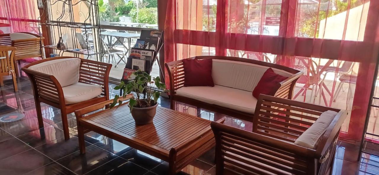 Brit Hotel Confort Helios Agde Εξωτερικό φωτογραφία