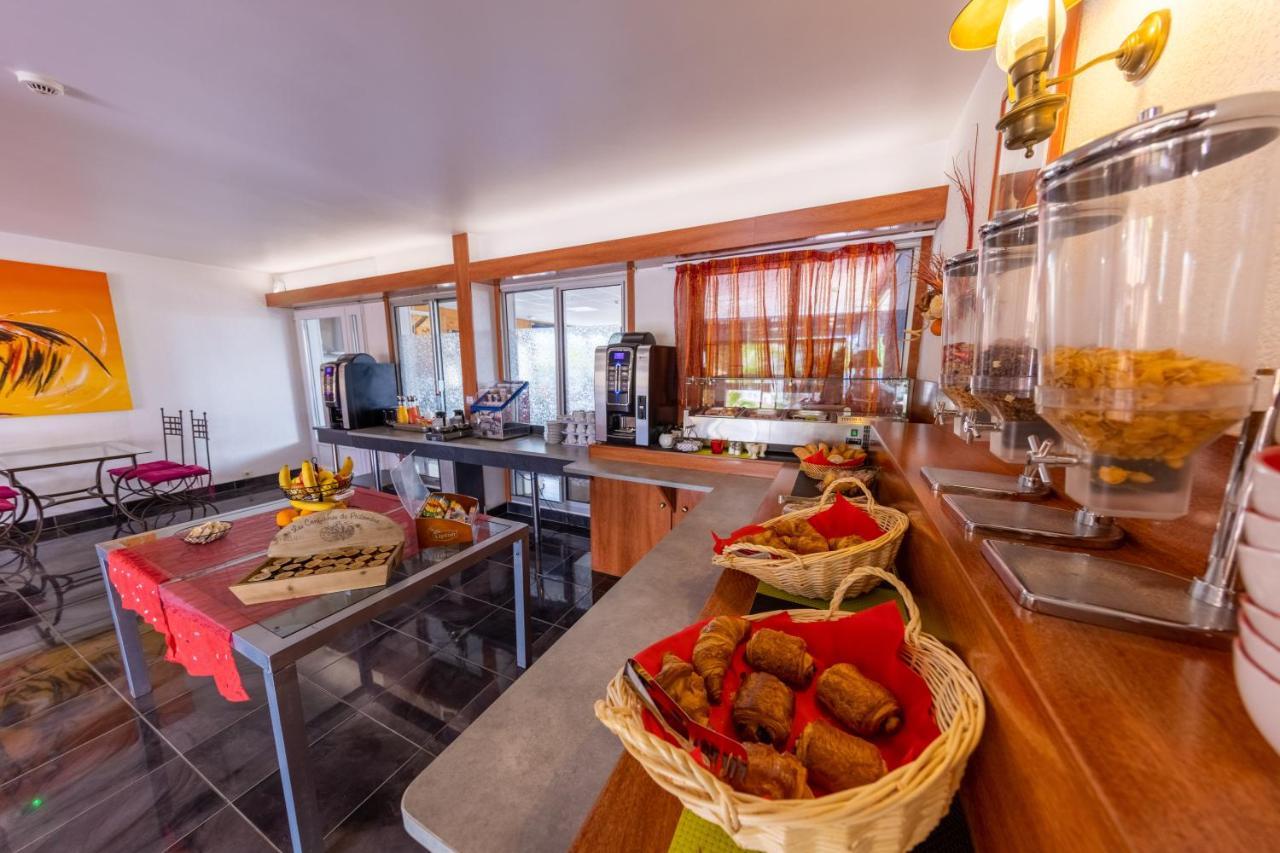 Brit Hotel Confort Helios Agde Εξωτερικό φωτογραφία