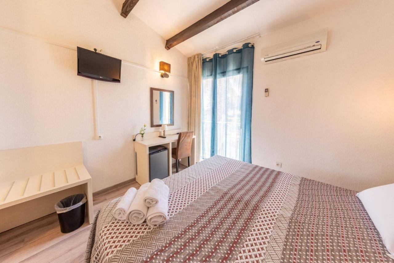 Brit Hotel Confort Helios Agde Εξωτερικό φωτογραφία