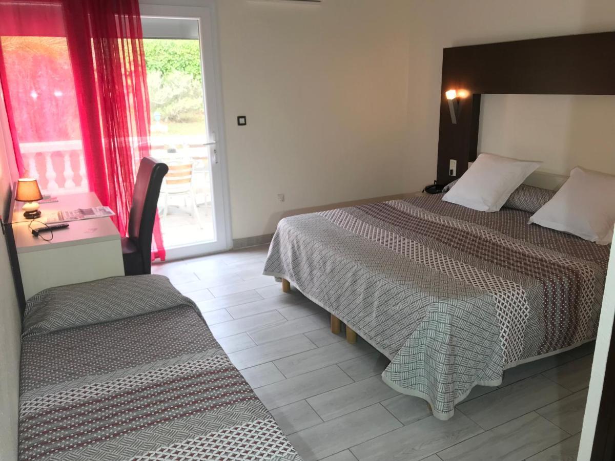 Brit Hotel Confort Helios Agde Εξωτερικό φωτογραφία