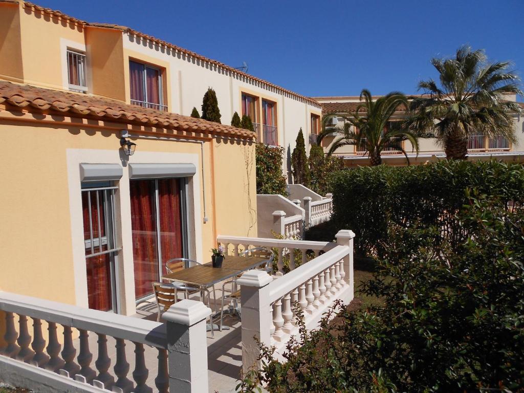 Brit Hotel Confort Helios Agde Δωμάτιο φωτογραφία